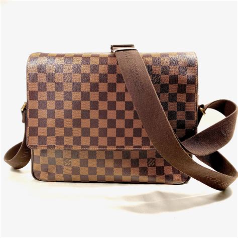 mens messenger bag louis vuitton|authentic Louis Vuitton Messenger bag.